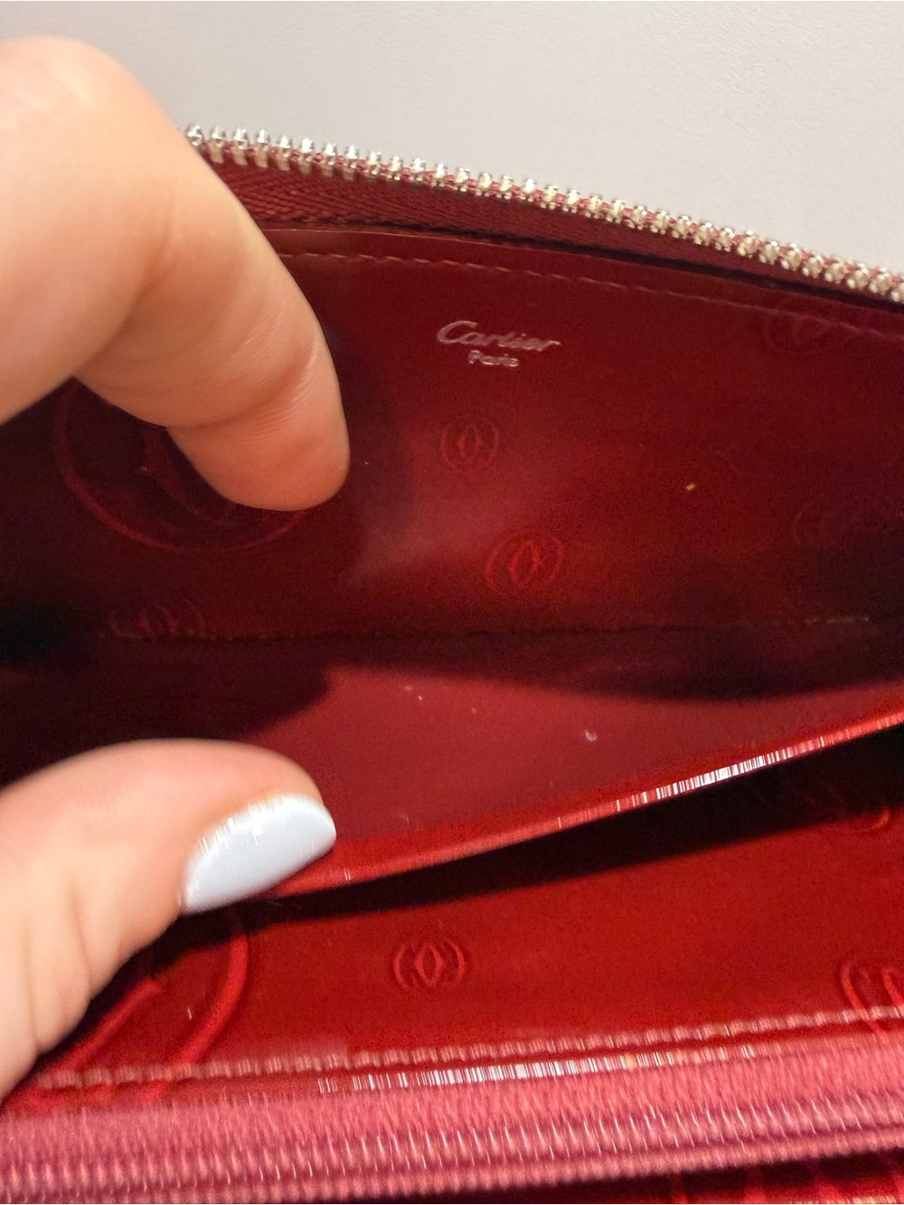 Cartier Birthday Red Patent Leather Zip Wallet - Picture 9 of 11